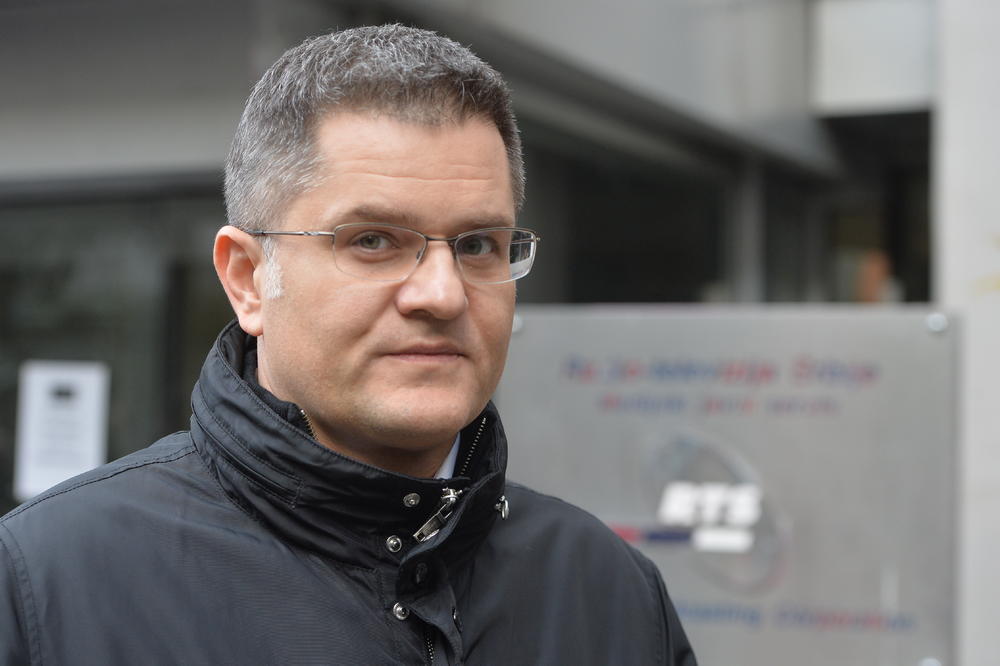 VUK JEREMIĆ ODUVAO OPOZICIJU: Glasajte za Aleksandra Vučića i SNS!