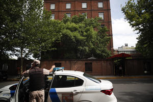 RAZBOJNICI UBILI BRITANCA U ARGENTINI: Prilazio luksuznom hotelu, a onda ga napali napadači na motociklima (VIDEO)