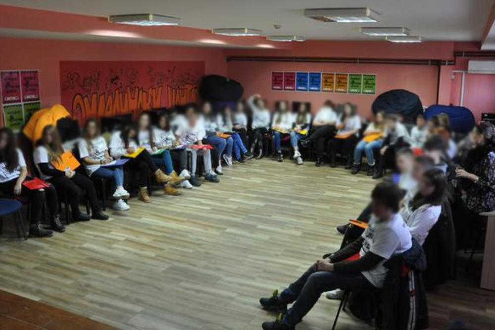ZAJEDNO PROTIV DROGE: U Omladinskom centru završena obuka vršnjačkih edukatora u Loznici