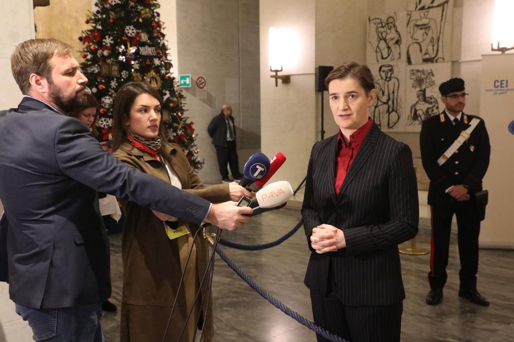 PREMIJERKA BRNABIĆ O STABILNOSTI DRŽAVE: Srbija je fundamentalno drugačija od 2014, Vučić zna srpski narod u dušu