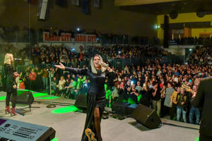 NEDA UKRADEN IZGRMELA! Vatrenim nastupom pop diva zagrejala publiku u Mariboru