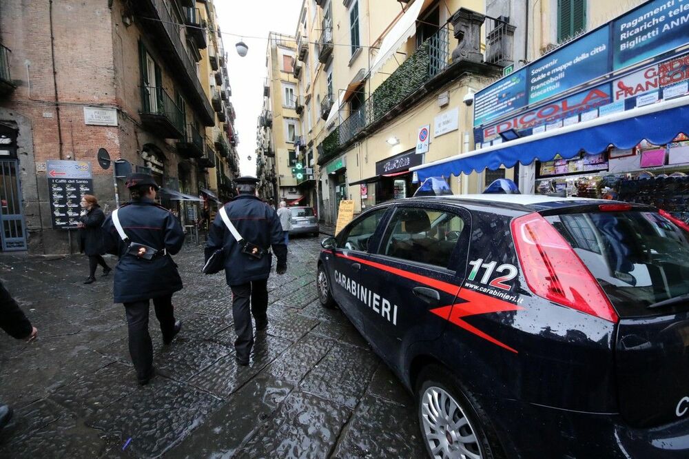 karabinjeri, italijanska policija
