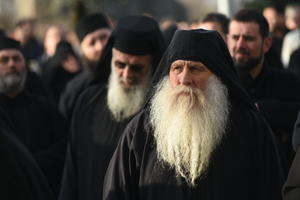 RUSKI EKSPERT ZA RELIGIJU UPOZORAVA: Crna Gora igra na ukrajinski scenario, vernici će stati u odbranu svoje crkve!