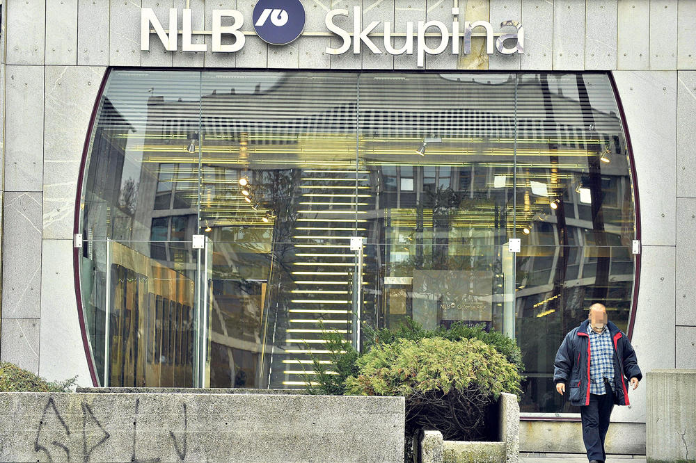 BLIŽI SE KRAJ PRODAJE NAJVEĆE DRŽAVNE BANKE: Ljubljanska banka prva u redu za  Komercijalnu