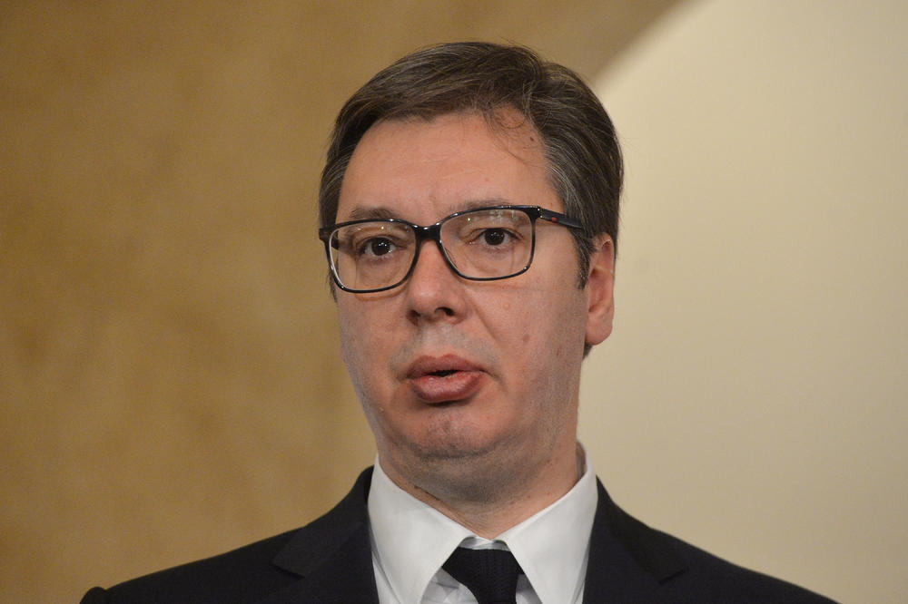 SNS ŠABAC: Zelenovićev šef Đilas nije prstom mrdnuo kad se CG odvojila! Vučić je državnik, a oni politikanti i lopovi