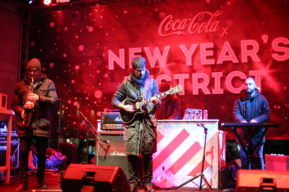 FESTIVAL KOJI JE U BEOGRAD DONEO RADOST I DIVNA DELA: Želje se ispunjavaju na coca-cola x new year’s distictu