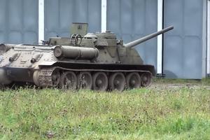 OVA ZVER JE TAMANILA HITLEROVE PANCERE: Sovjetski lovac tenkova je još u upotrebi u nekim zemljama (VIDEO)