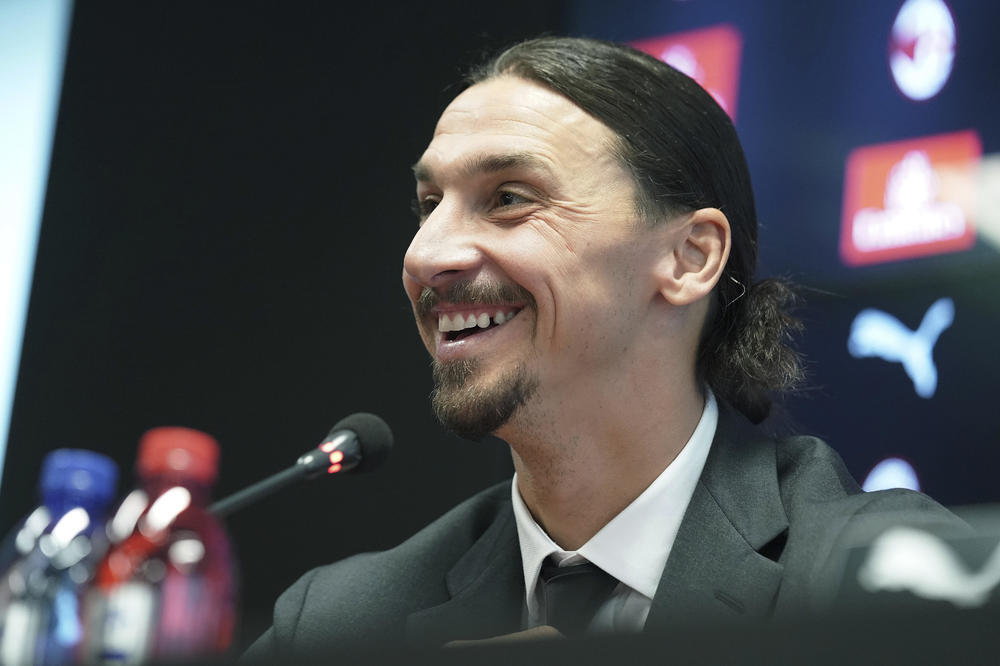 KAKVA JE...A ŠALA, NESPOSOBNI STE: Ibrahimović poludeo posle poraza Švedske