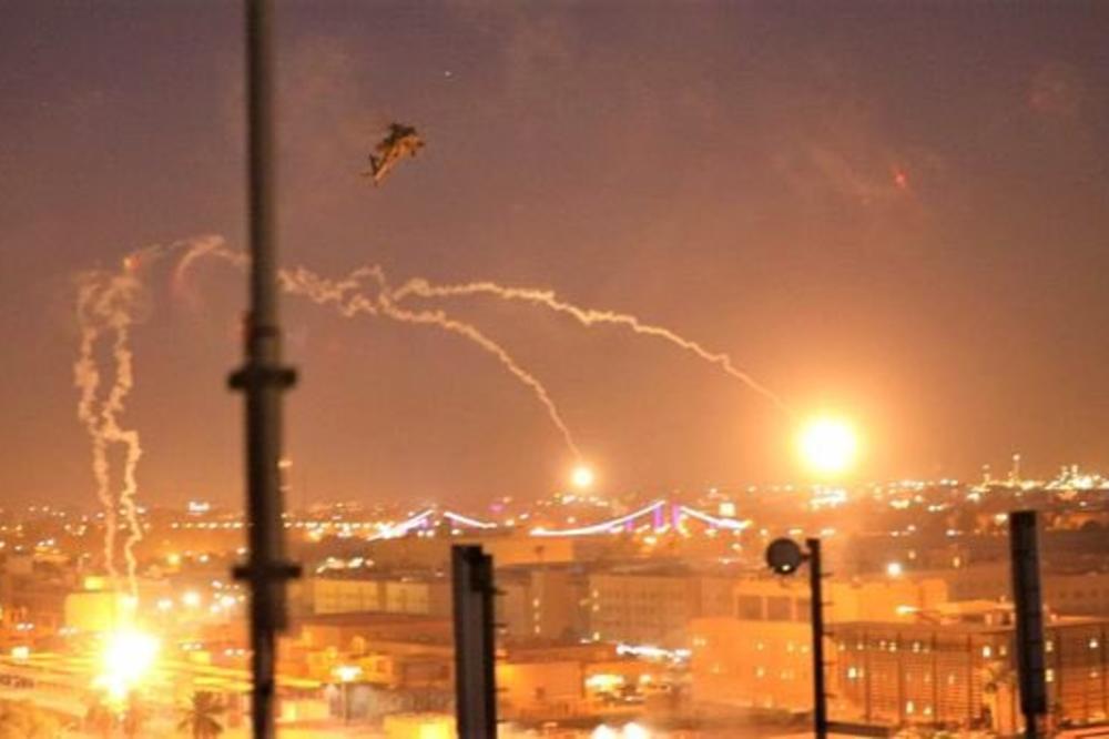 PRVI SNIMCI OSVETE ZBOG UBISTVA SULEJMANIJA: U Bagdadu polomljena kola, nad gradom američki helikopteri, krš i lom svuda