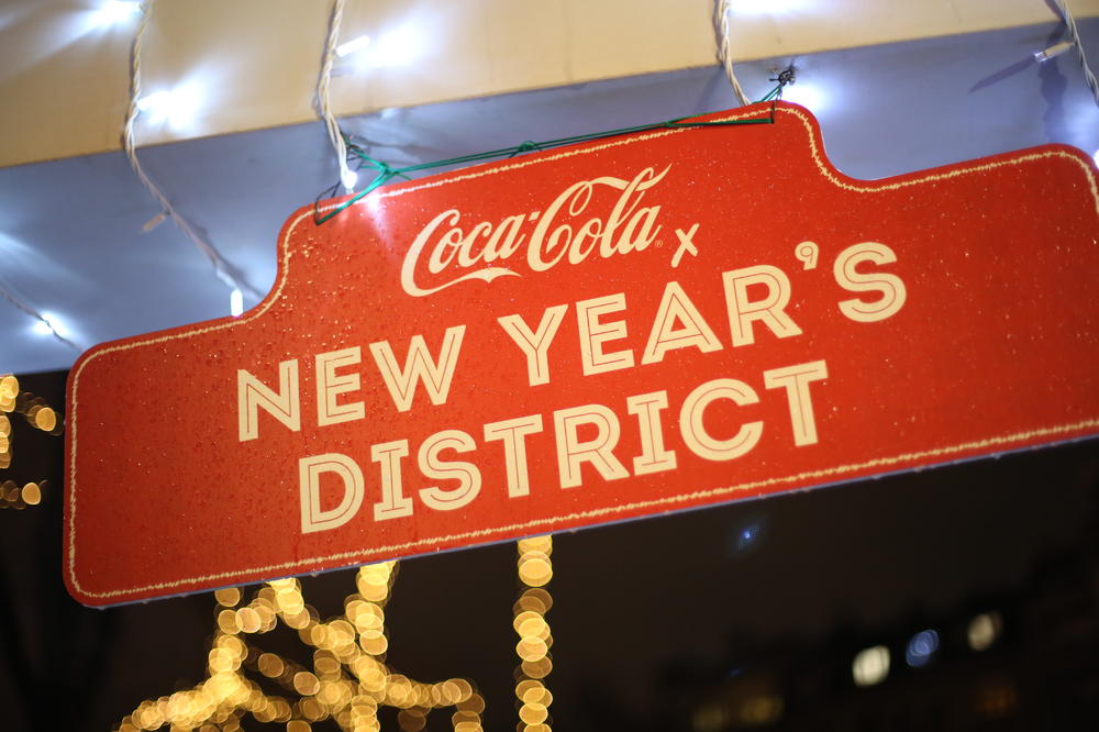 STAROGRADSKA MUZIKA UŽIVO NA FESTIVALU COCA-COLA X NEW YEAR'S DISTRICT: Jedinstveni boemski doživljaj na Badnje veče