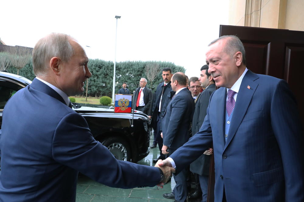 ERDOGAN DOČEKAO PUTINA: Predsednik Rusije stigao u Istanbul na otvaranje Turskog toka!