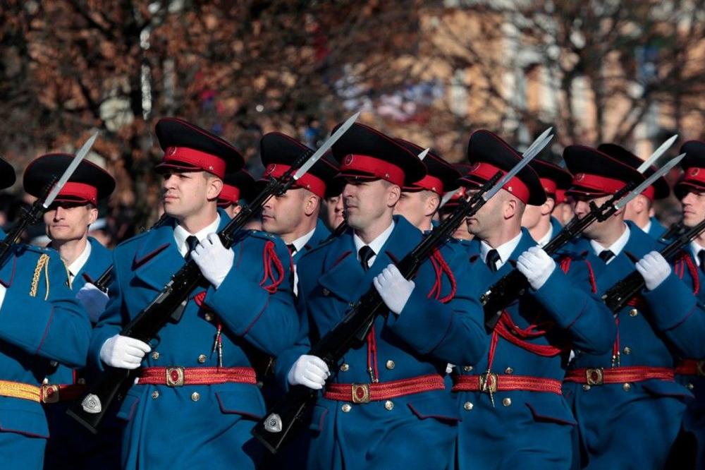 LUKAČ NAJAVIO DEFILE SA 2.400 UČESNIKA: Niko ne može da odustane od svog rođendana, pa ni Srpska!