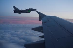 NATO SE SPREMA ZA OKRŠAJ SA RUSIMA: Vežbali presretanje aviona, mogu da uzlete brzinom od 900 km na sat!