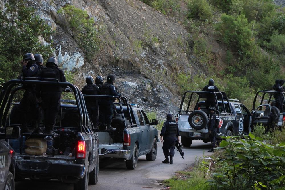 OTKRIVENA MASOVNA GROBNICA U MEKSIKU: Pronađeno 59 tela u tajno iskopanim jamama, među žrtvama i tinejdžeri