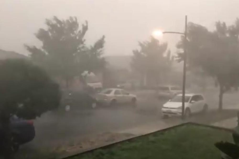 ZLO NE IDE SAMO: Australija vapila za kišom, stigla snažna oluja! Hiljade kuća bez struje! (VIDEO)