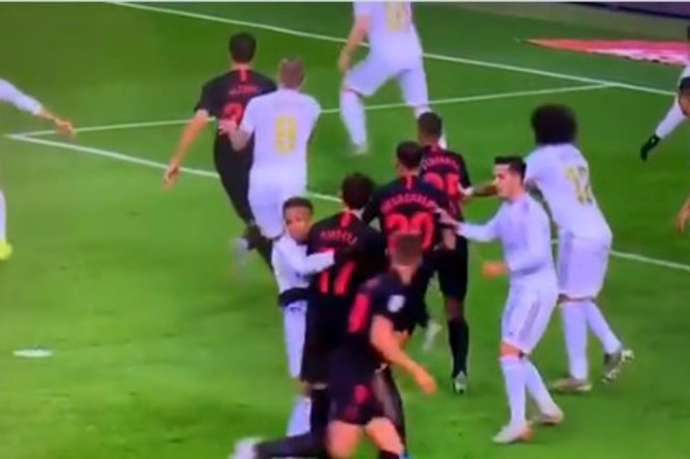 SEVILJA PROKLINJE VAR: Real Madridu se zatresla mreža, sudija poništio gol! Srbin je KRIV (VIDEO)
