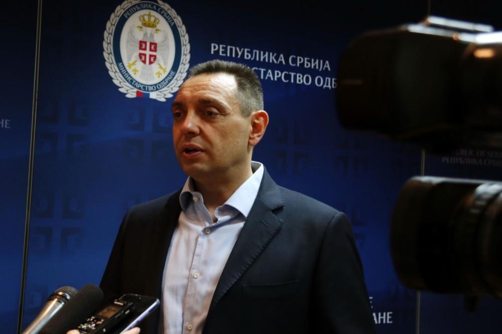 VULIN: Sramotno što ministar odbrane Crne Gore nije došao da oda poštu ubijenom ministru Bulatoviću