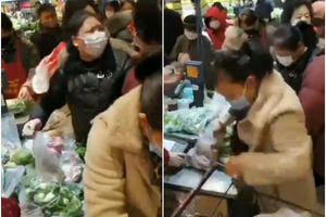 CEO GRAD ODSEČEN, CENE SKOČILE U NEBO: Haos u kineskim marketima, žene se biju zbog robe na kasi (VIDEO)