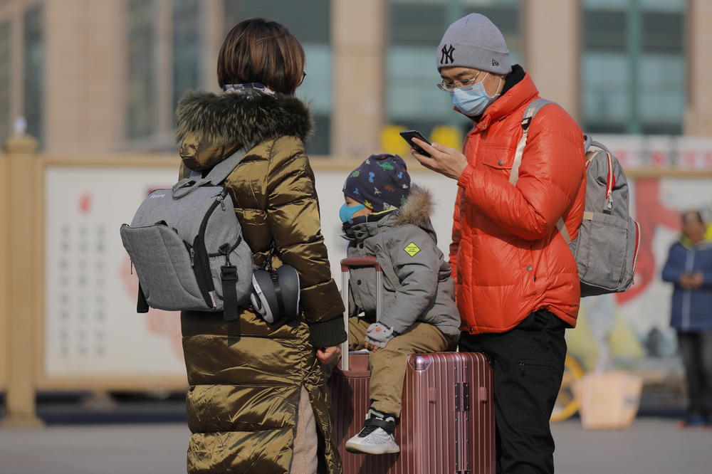 UŽAS OD RODITELJA: Napustili dvoje dece na aerodromu u Kini jer sin ima temperaturu!