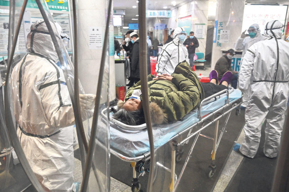 KORONAVIRUS ODNEO VIŠE OD 100 ŽIVOTA: Broj zaraženih u Kini se povećao na preko 4.500, 125 ljudi u teškom stanju! VIDEO