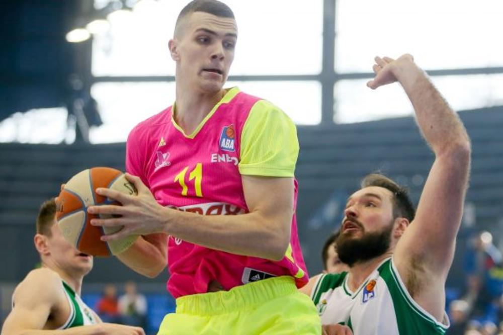 JOKIĆEVIM STOPAMA: Simonović ide na NBA draft! (FOTO)