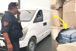 SRBINU ZAPLENILI TONU KOKAINA U KOMBIJU: Policija pronašla 50 kutija u kojima je bilo kamuflirano po 20 paketa droge
