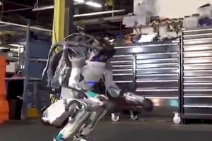 MISLILI STE DA JE OVO NEMOGUĆE? Kada vidite šta sve radi ovaj robot neće vam biti dobro (VIDEO)