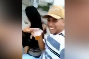 OVO JE NEVEROVATNO! Vozili su se skuterom, pili pivo i pravili selfi, a onda je nastao HAOS (VIDEO)