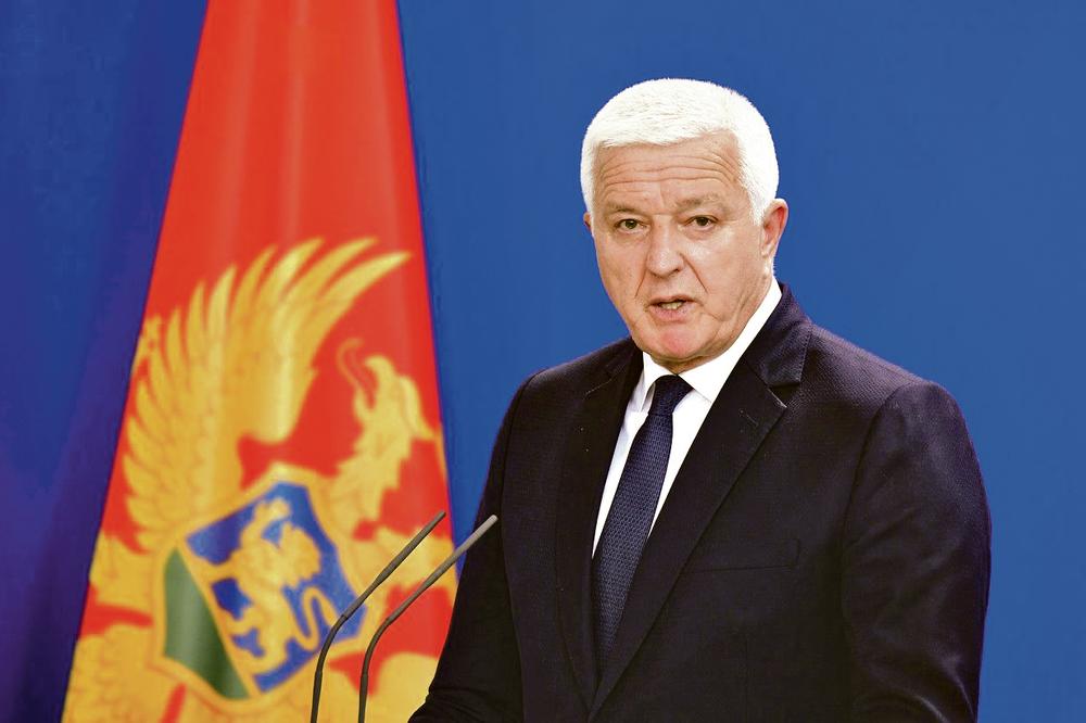 MARKOVIĆ NAPAO VUČIĆA ZBOG SPC: Crnogorci ne daju Srbiji da plati dug Mitropolije