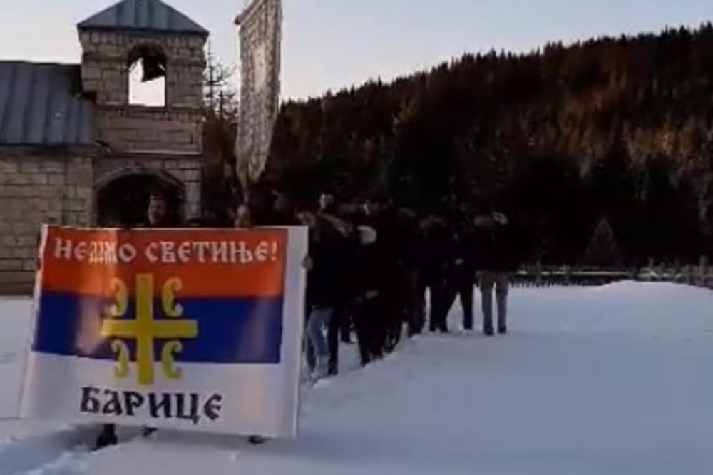 USTALA CRNA GORA: Po snegu i zimi krenuli do Bijelog Polja u odbranu svetinja (VIDEO)