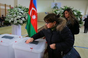 TRIJUMF VLADAJUĆE PARTIJE NA IZBORIMA U AZERBEJDŽANU: Stranka predsednika Alijeva osvojila 65 mesta u parlamentu! (FOTO)