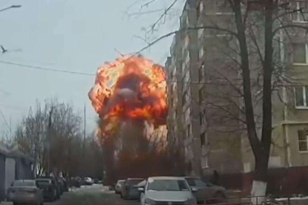 EKSPLOZIJA U RUSIJI: Vozač snimio dramatičan trenutak, 24.000 ljudi ostalo bez struje i grejanja! (VIDEO)