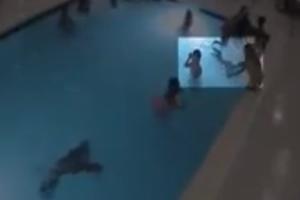 KAMERE SNIMILE UŽAS U HOTELU Dečak potonuo na dno bazena, a odrasli bili u blizini! Spazili ga tek posle nekoliko minuta