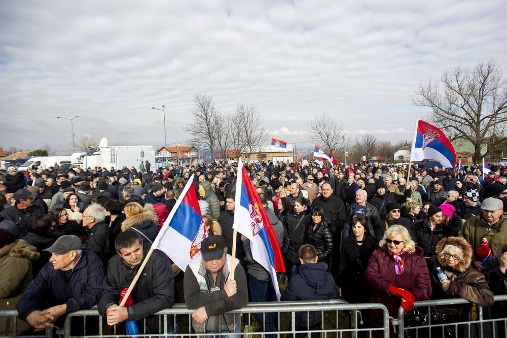 U ORAŠCU ODRŽANA CENTRALNA CEREMONIJA OBELEŽAVANJA SRETENJA: Gojković i Čubrilović položili vence na Karađorđev grob