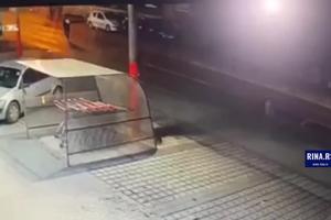 ŠOK-VIDEO IZ ČAČKA: Pešaka pokupio automobil, kamera snimila sve (UZNEMIRUJUĆI VIDEO 18+)