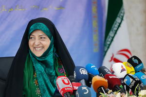 ZARAŽENA I IRANSKA POTPREDSEDNICA: Juče sedela pored predsednika Rohanija, danas je u bolnici zbog koronavirusa