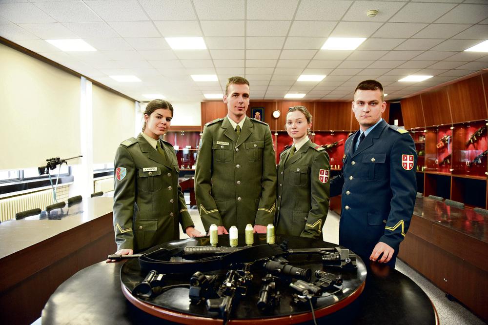 OTADŽBINA ZOVE: Vojne škole za sve koji vole uniformu i svoju državu