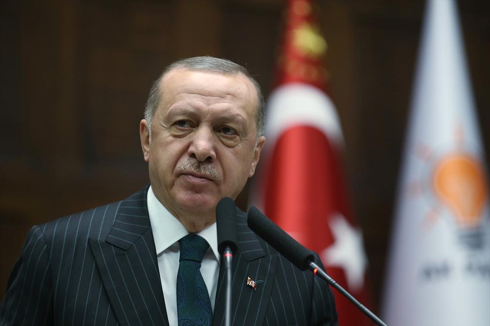 ERDOGAN PISAO VUČIĆU: Turski predsednik izrazio saučešće povodom izgubljenih života i najavio novu pomoć Srbiji
