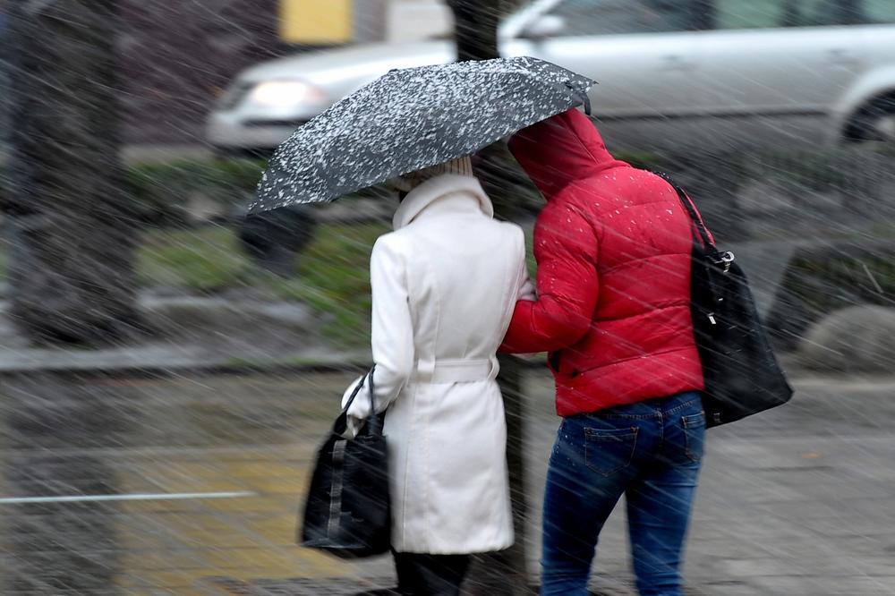 PRED NAMA VELIKA PROMENA VREMENA: Meteorolog Čubrilo objavio novu prognozu, stiže jako zahlađenje sa kišom! Evo kada očekuje sneg