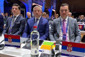 POSLE VESTI DA JE KOKEZA ZARAŽEN KORONOM: Predsednik FSS na kongresu UEFA bio sa 3 funkcionera, među njima i Pantelić
