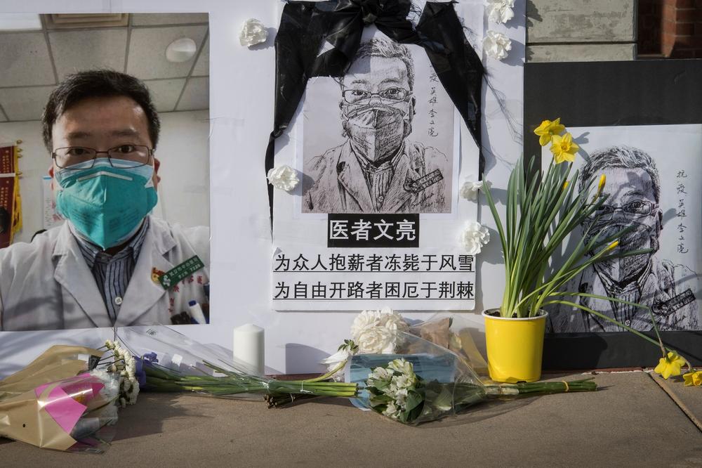 PRVI JE UPOZORIO NA KORONAVIRUS A POTOM I UMRO OD NJEGA: Vlast u Kini kritikuje policiju zbog kažnjavanja doktora heroja