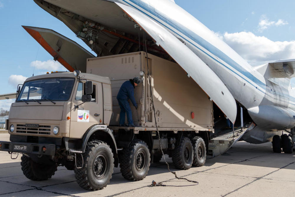 ISPRAVKA: Zemlje EU nisu zabranile prelet ruskom avionu koji je nosio humanitarnu pomoć za Italiju