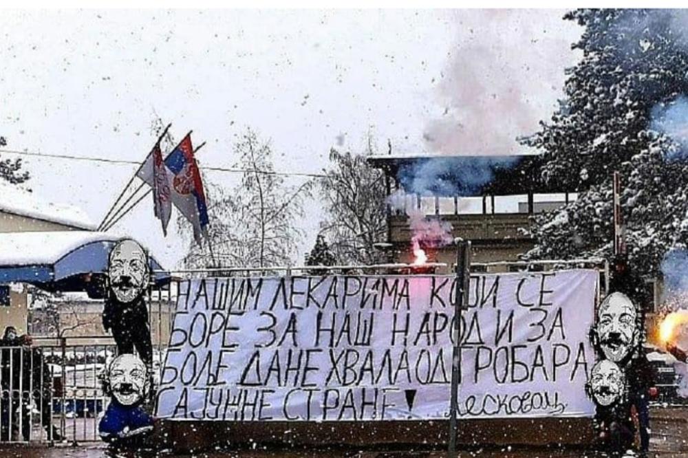 SAD SE VIDI KAKVI SU NAVIJAČI: Grobari porukama širom Srbije poslali podršku lekarima koji se bore protiv korone