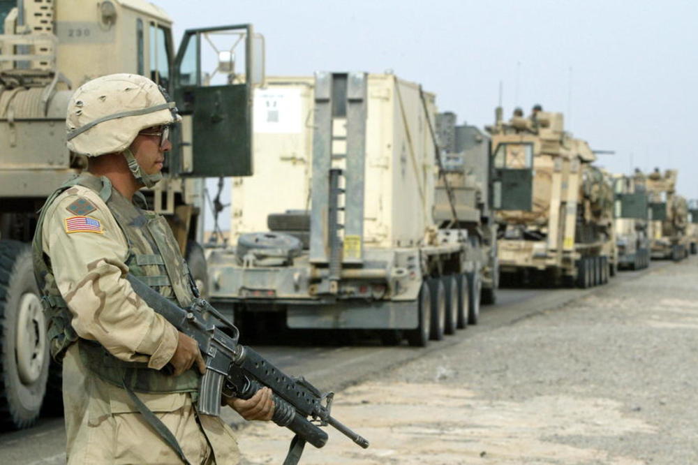 AMERIKANCI PONOVO NA METI: Kaćuše zasule vojnu bazu u Iraku