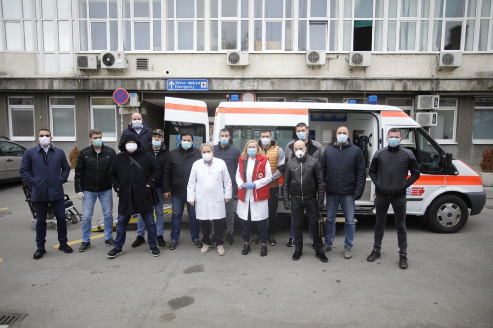 VELIKO SRCE KRAJIŠNIKA: Grupa privrednika podarila vozilo Zemunskoj bolnici!