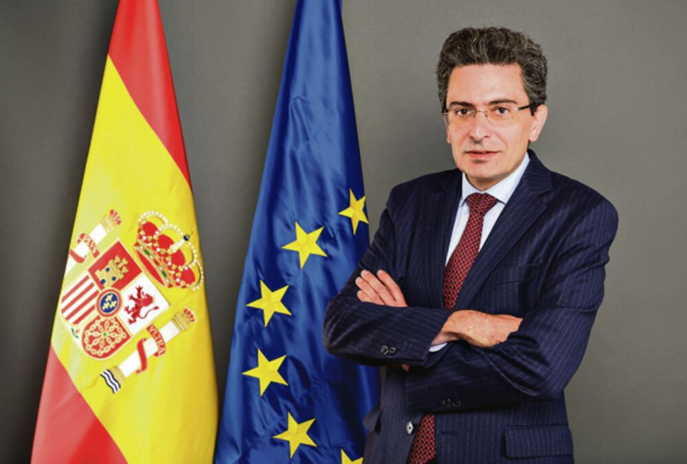 Raul Bartolome, Španija, Ambasador