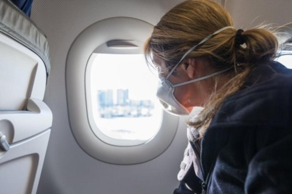 ŽURILA JE DA VIDI MAJKU NA SAMRTI Amerikanka je bila jedini putnik u avionu, a posada je učinila nešto neverovatno VIDEO