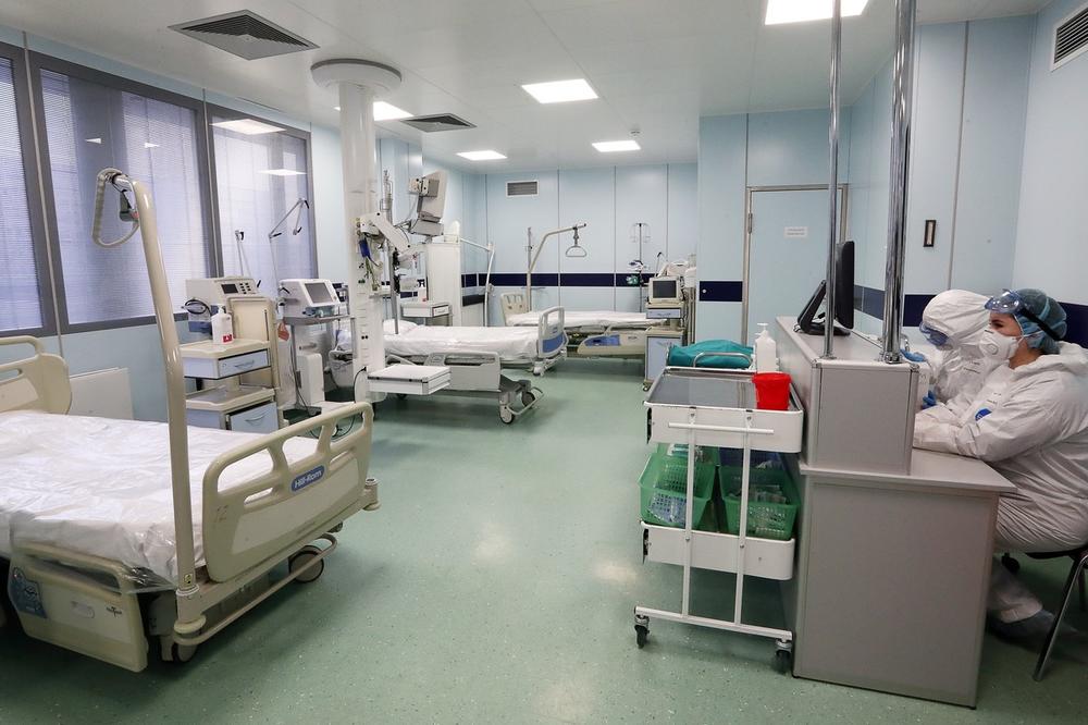 DRAMA U RUSIJI: Ugledna lekarka pala sa petog sprata bolnice, trebala je leči pacijente obolele od korona virusa