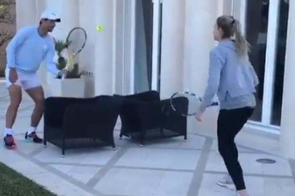 RAFA KAO NOLE: Nadal objavio hit snimak iz karantina (VIDEO)