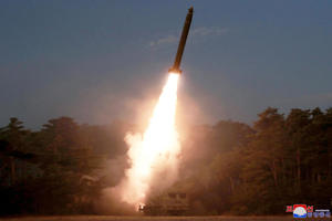 SEVERNA KOREJA NE MIRUJE: Pjongjang ispalio još jednu krstareću raketu